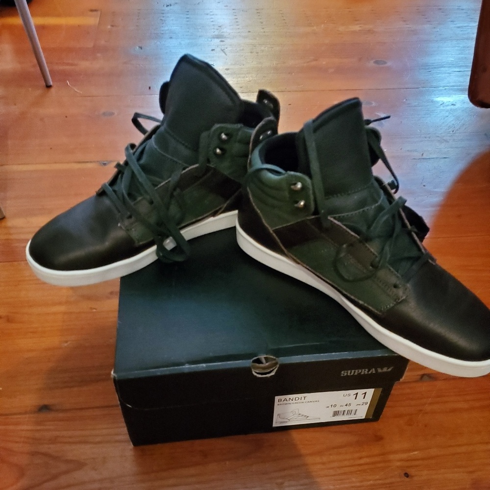 Supra sneakers